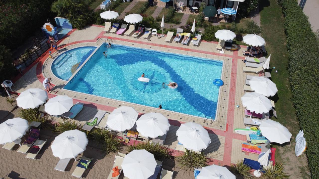 קוואלינו-טראפורטי Eurobeach Residence מראה חיצוני תמונה