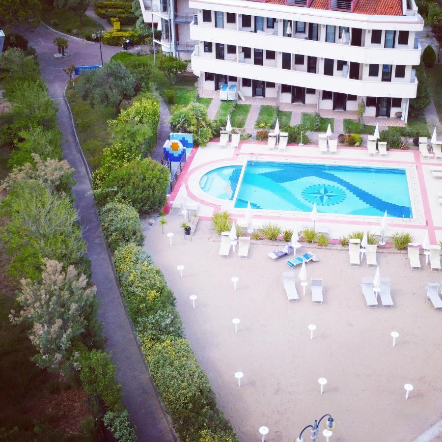 קוואלינו-טראפורטי Eurobeach Residence מראה חיצוני תמונה